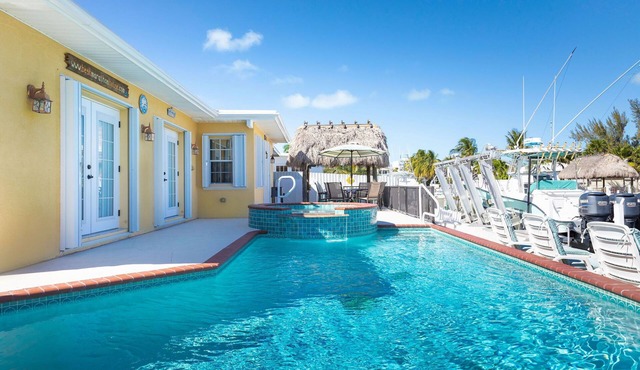 Best Marathon House with Heated Pool and Spa, Boat Dock and Ice Maker