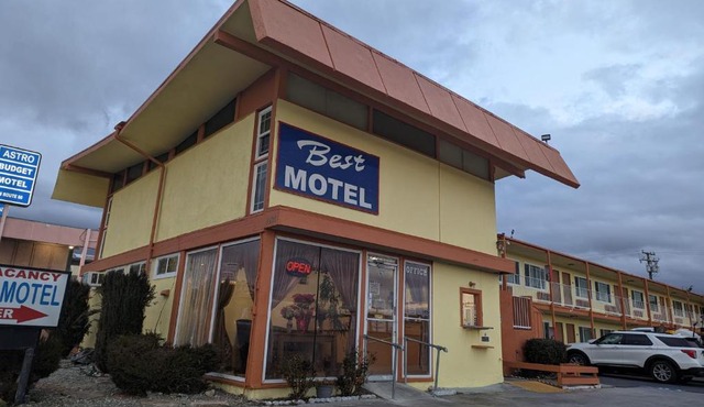 BEST MOTEL on Historic Route 66, Barstow