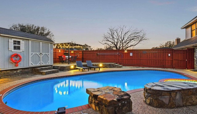 Best of Desoto | 5BR/3BA w Pool, Patio, BBQ, Games