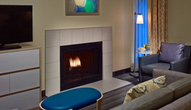Best Place to Stay in Minnesota, 4 Comfortable Units, Onsite Pool, Pets Allowed