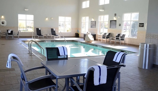Best Place to Unwind! Free Breakfast, Indoor Pool, Pets Allowed, Free Parking!