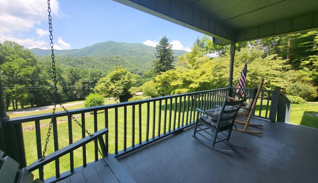 BEST porch view of the Smokies! AMAZING creekside fire pit, Master suite!