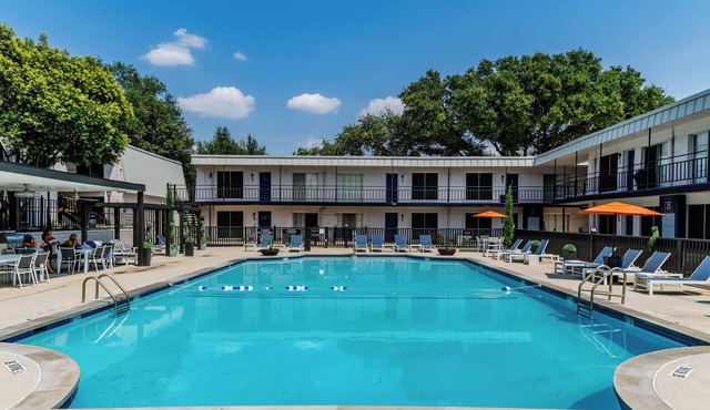 BEST PRICE DEAL! Spacious, Fully Furnished 1Bed/1Bath - DALLAS TX 75231