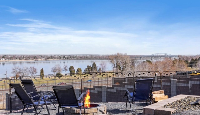 Best River View, Great Discounts, Return Guests Send Inquiry for Special Rate