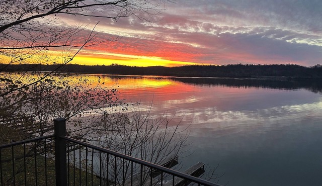 Best River View in Prospect! Newly Updated! Pvt dock. 2 car gar. EV chgr