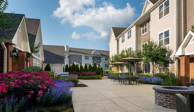 Best Value, Quality Stay! Pet-friendly Property, Free Breakfast, Parking!
