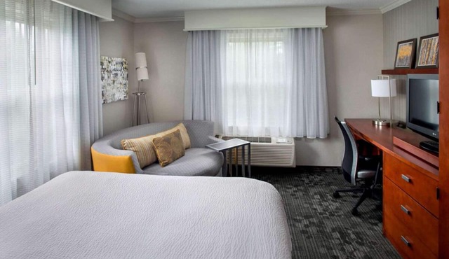 Best Value, Quality Stay! Close to Tinton Falls Recreation Complex, Pet-Friendly