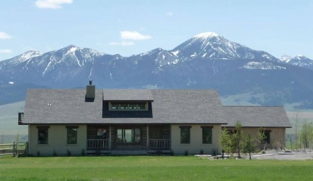 Best Value with amazing views close to town!