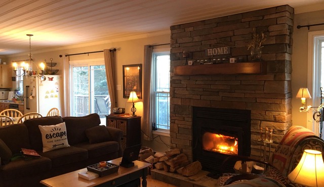 ★BEST VIEW Wonderland ★ Cozy Cabin on Pond