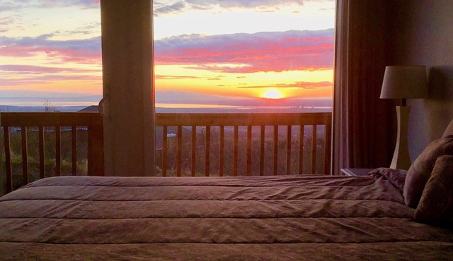 Best Views in Anchorage! Totally Private, Romantic, and Family Friendly Suite!
