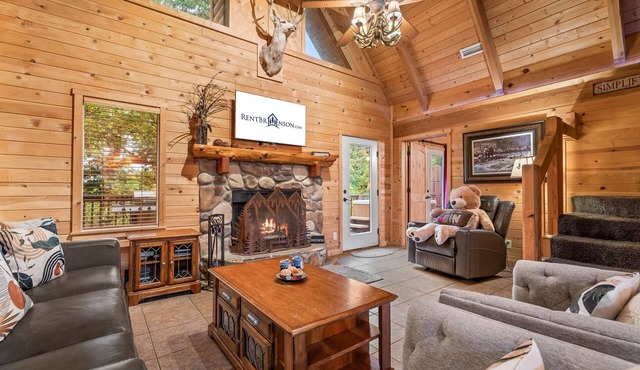 Best Views in the Area-Free Tickets-Hot Tub-Pet Friendly-Near Big Cedar-Loft & Games Included