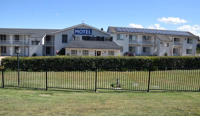 Best Western Coachman's Inn Motel