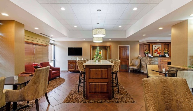 Best Western Colonial Inn