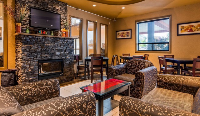 Best Western Estevan Inn & Suites
