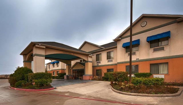 Best Western Executive Inn & Suites
