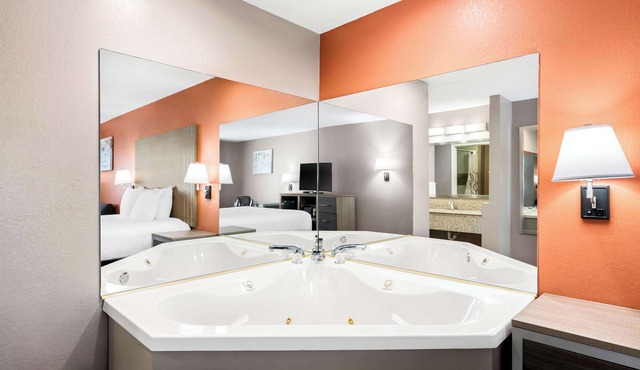 Best Western Gateway Inn
