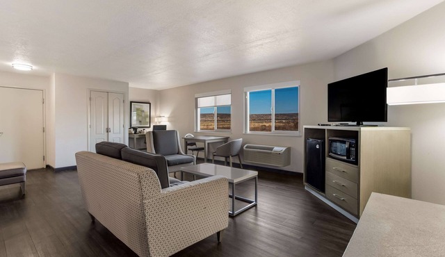 Best Western Grants Inn