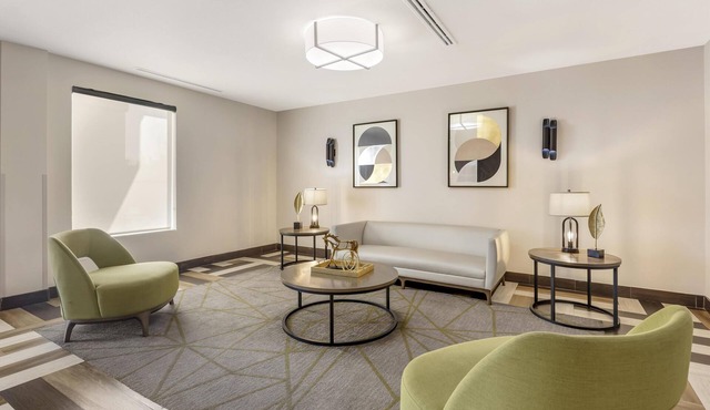 Best Western Green Oaks Inn & Suites