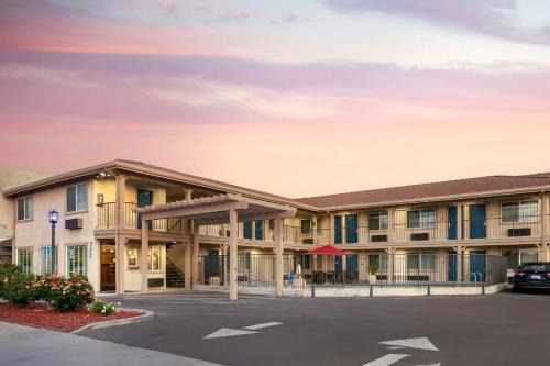 Best Western Hanford Inn