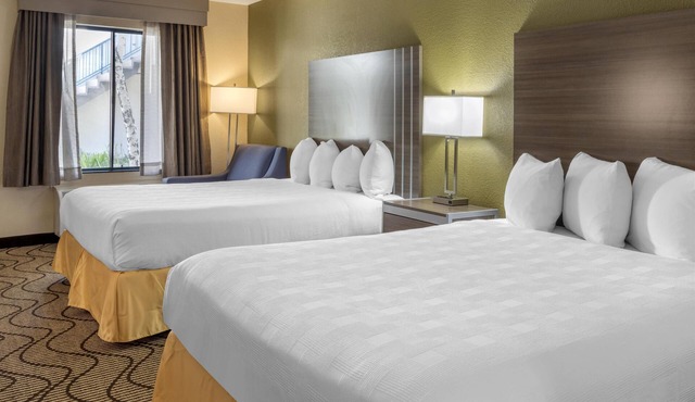 Best Western Heritage Inn