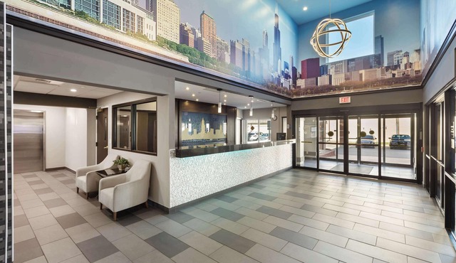 Best Western Inn & Suites - Midway Airport