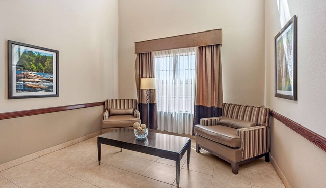 Best Western La Grange Inn & Suites