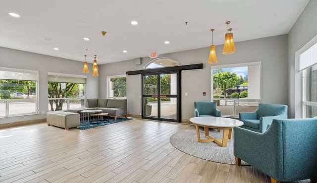 Best Western Lake Oswego/Portland Hotel & Suites