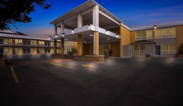 Best Western Lee's Motor Inn