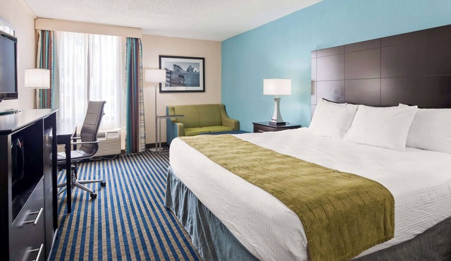 Best Western Leesburg Hotel & Conference Center