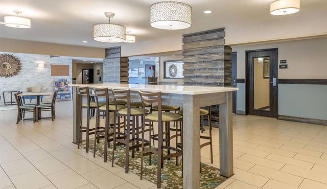 Best Western Long Beach Inn