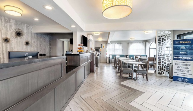 Best Western Los Alamitos Inn & Suites