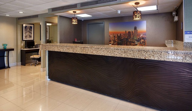 Best Western O'Hare/Elk Grove Hotel