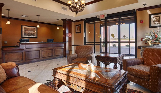 Best Western Orange Inn & Suites