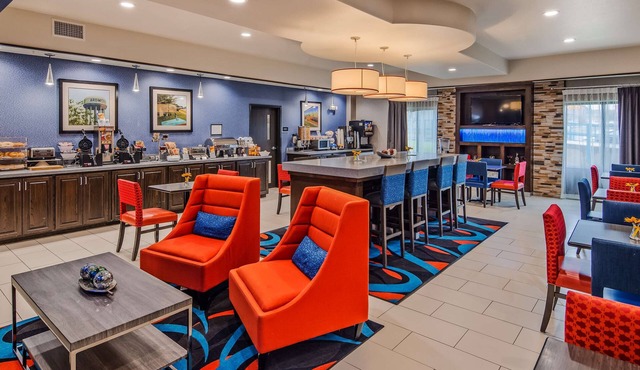 Best Western Plus Ardmore Inn & Suites