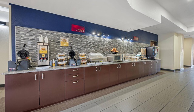 Best Western Plus Austin Airport Inn & Suites