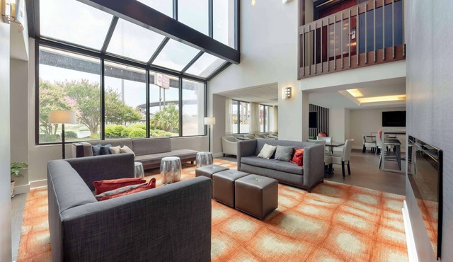 Best Western Plus Austin Central