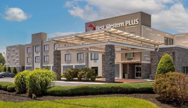 Best Western Plus Bowling Green