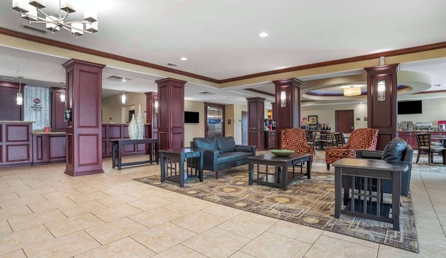 Best Western Plus Chalmette Hotel