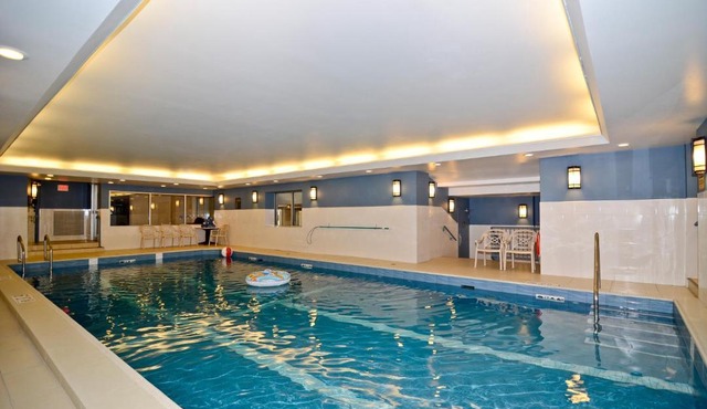 Best Western Plus Chocolate Lake Hotel - Halifax