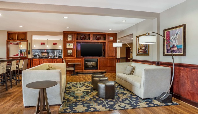 Best Western Plus Circle Inn