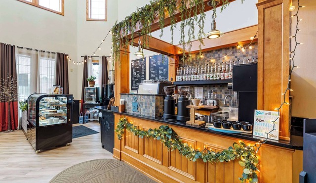 Best Western Plus Dutch Haus Inn and Suites
