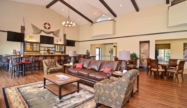 Best Western Plus Emory At Lake Fork Inn & Suites