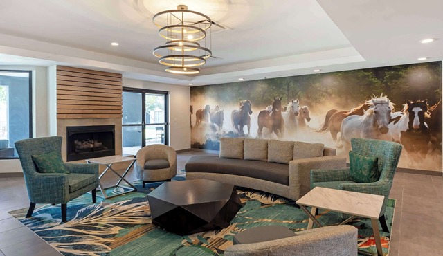 Best Western Plus Fort Worth North