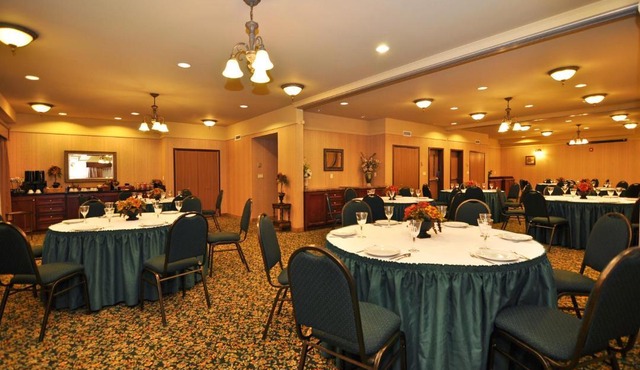 Best Western Plus Fredericton Hotel & Suites