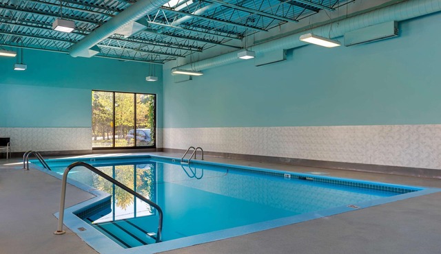 Best Western Plus Gatineau-Ottawa Downtown