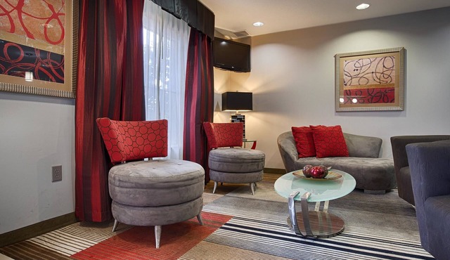 Best Western Plus Goodman Inn & Suites