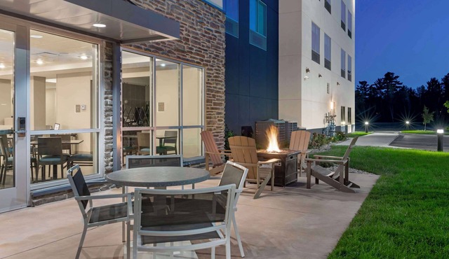 Best Western Plus Grand Rapids MN
