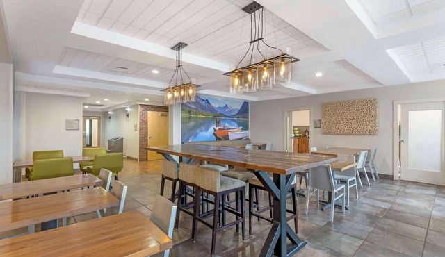 Best Western Plus Grant Creek Inn