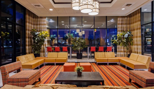 Best Western Plus Hotel & Conference Center