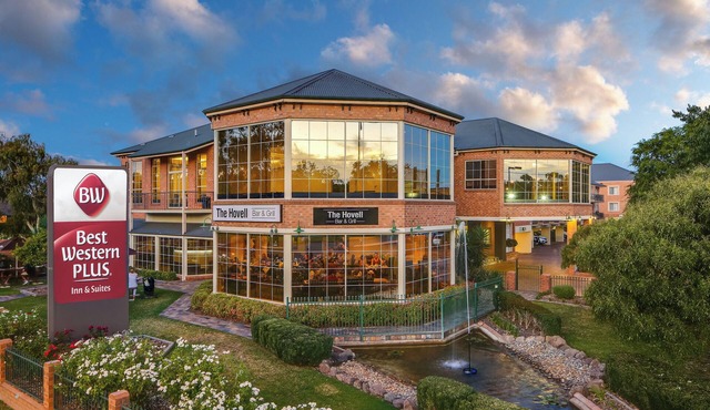 Best Western Plus Hovell Tree Inn